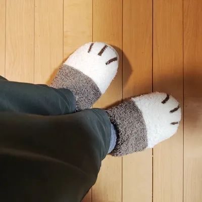 猫足もふもふスリッパ